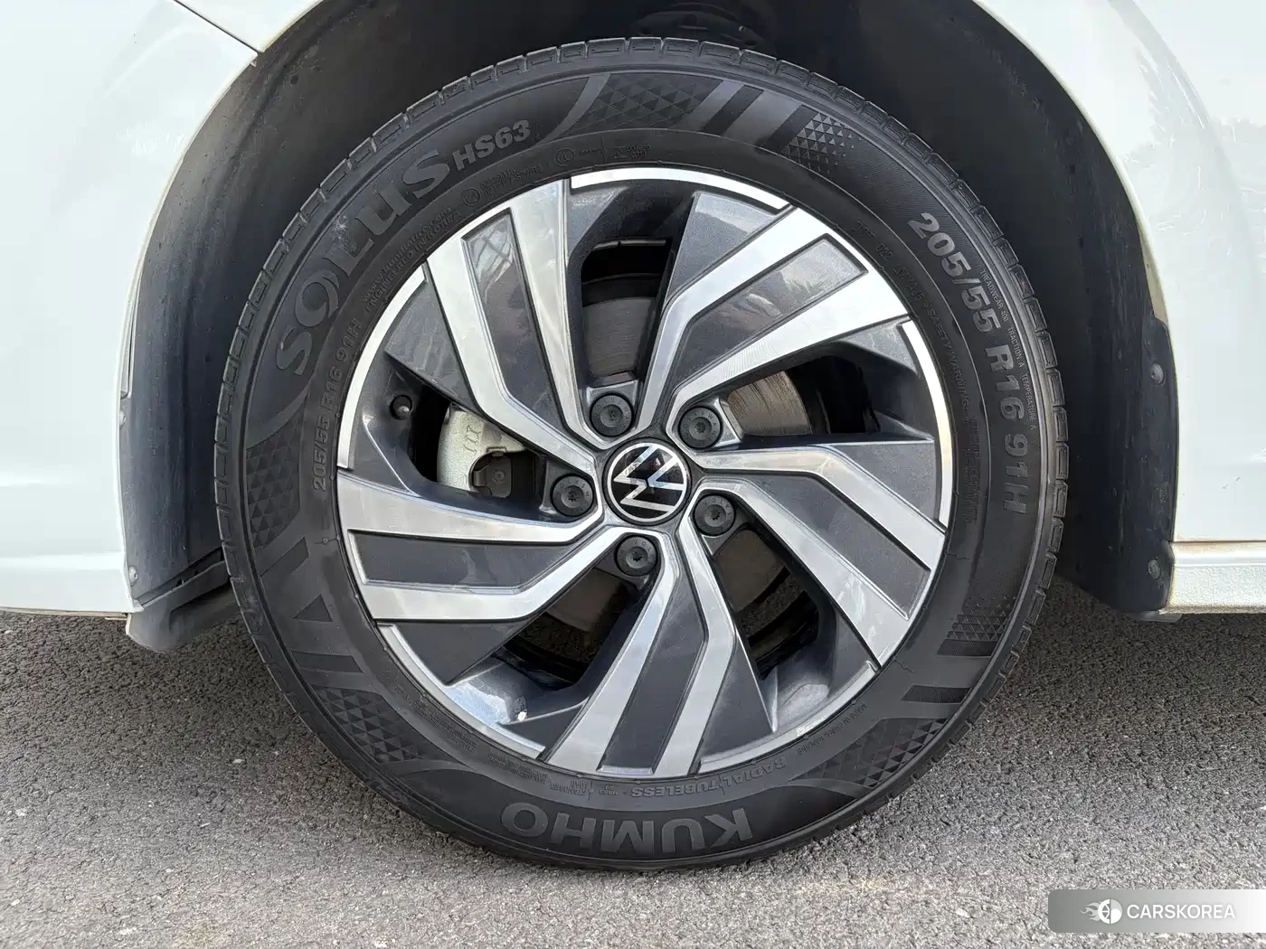 Volkswagen Bora id 4565092 из Китая 7