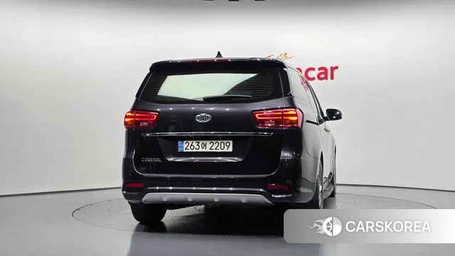 Kia The New Carnival id 4918928 из Кореи 14
