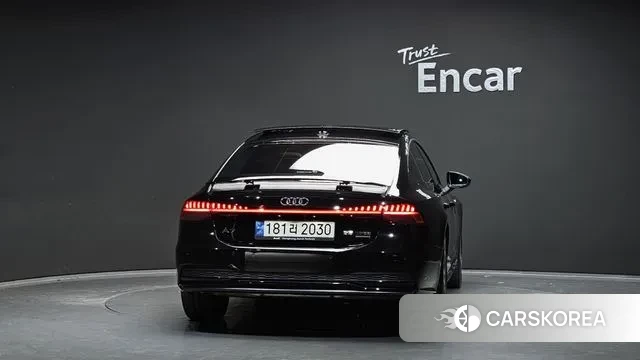 Audi A7 (4K) id 3043625 из Кореи 14