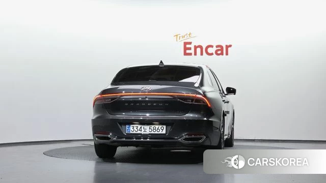 Hyundai The New Grandeur IG Hybrid id 4458751 из Кореи 26