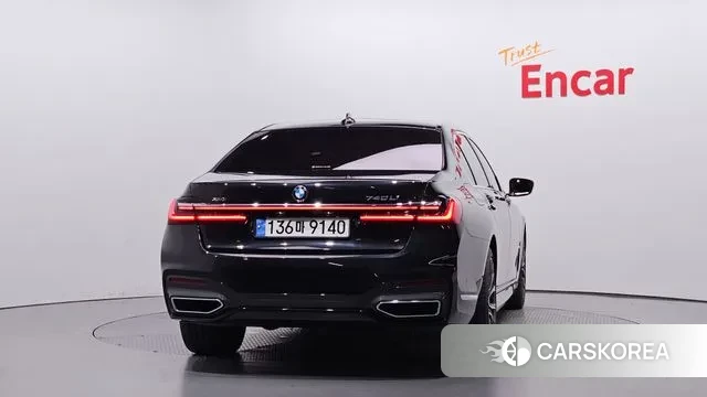 BMW 7 Series (G11) id 3192823 из Кореи 14