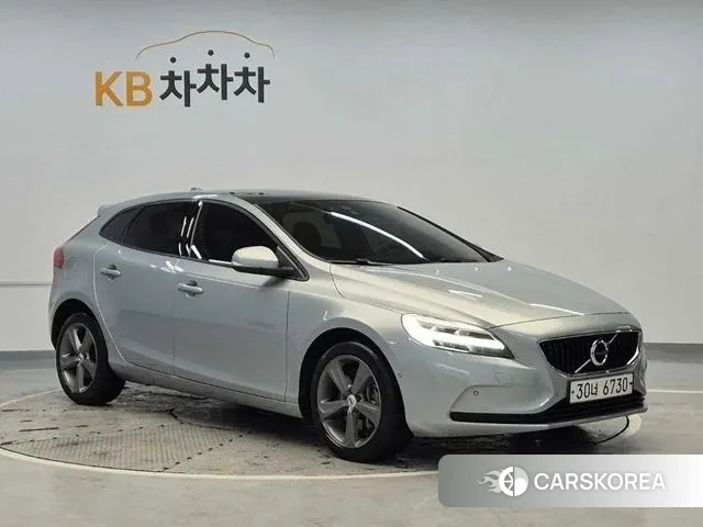 Volvo V40 id 3669583 из Кореи 14