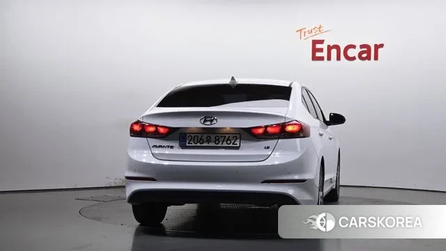 Hyundai Avante AD id 3090884 из Кореи 14