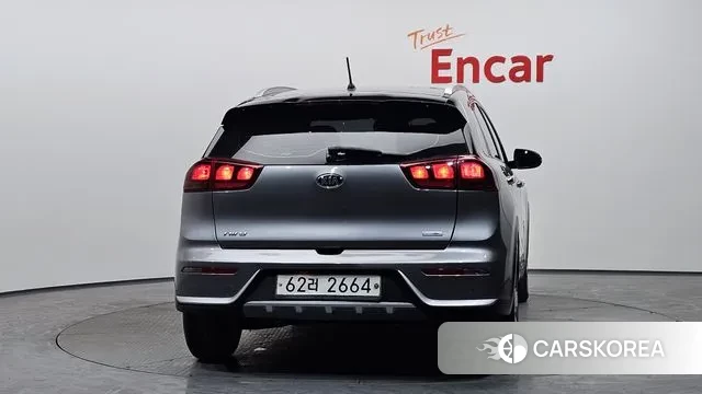 Kia Niro id 3656646 из Кореи 14