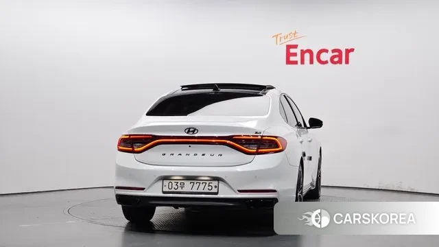 Hyundai Grandeur IG id 3297457 из Кореи 14