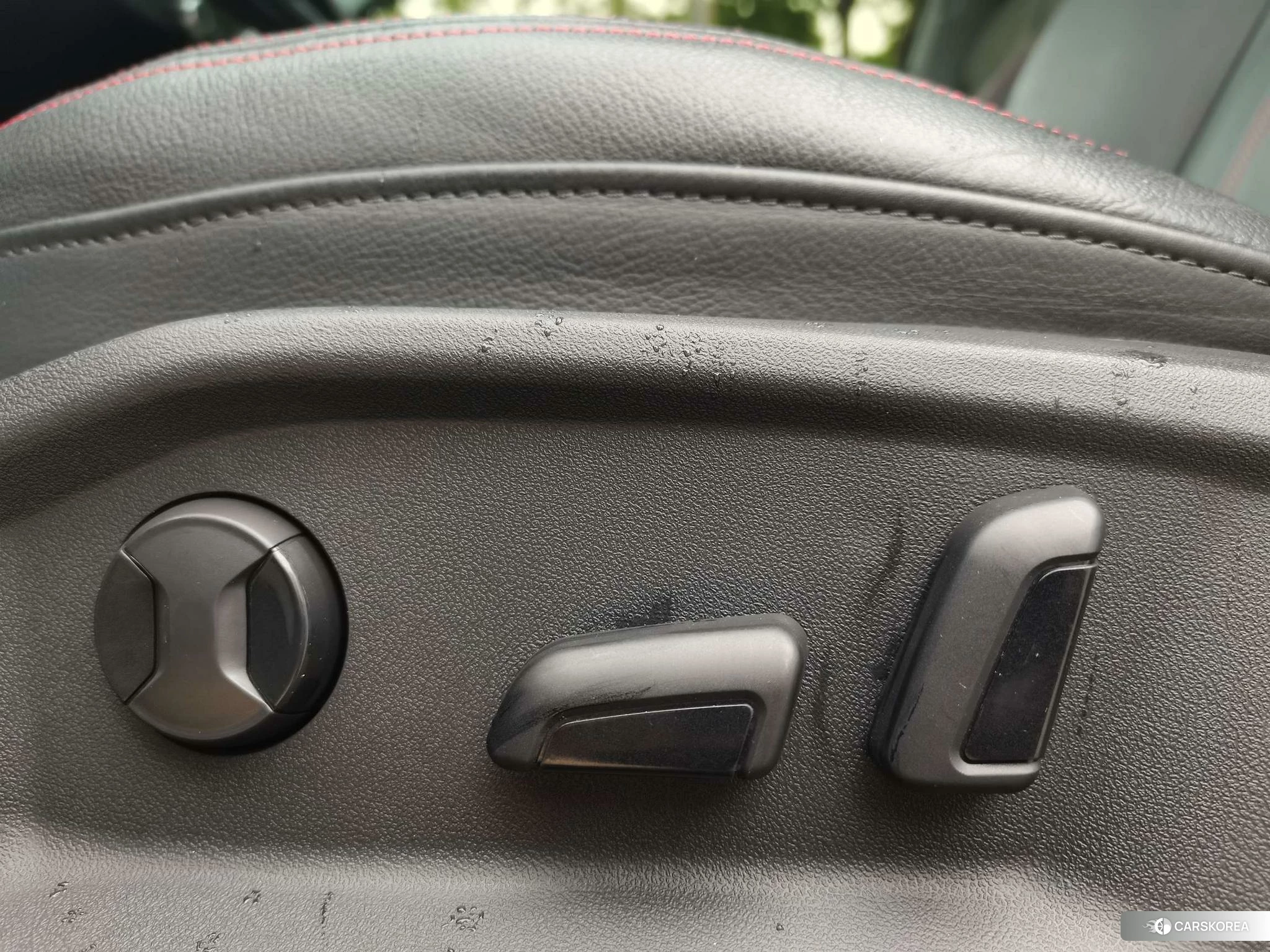 Audi Q2L id 4473383 из Китая 19