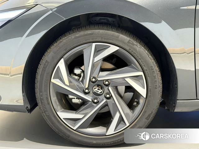 Hyundai Elantra id 4277483 из Китая 18
