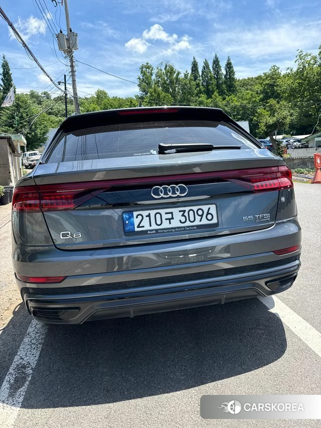 Audi Q8 (4M) 2022 Серый из Кореи, фото 4