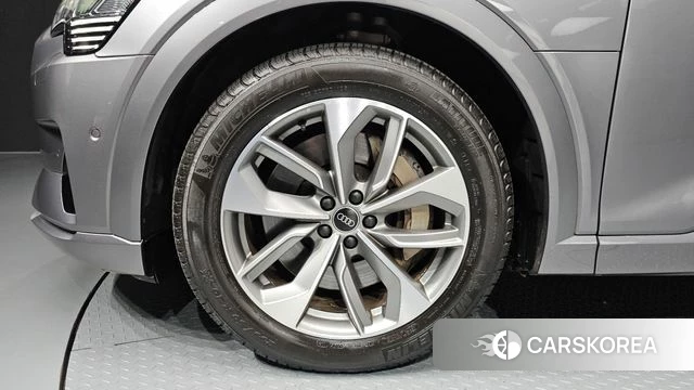Audi e-Tron id 4779406 из Кореи 30