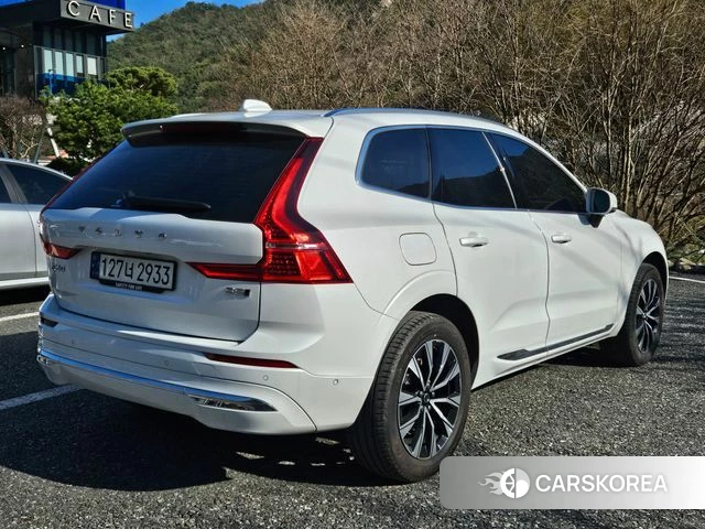 Volvo XC60 second Generation 2023 Белый из Кореи, фото 4