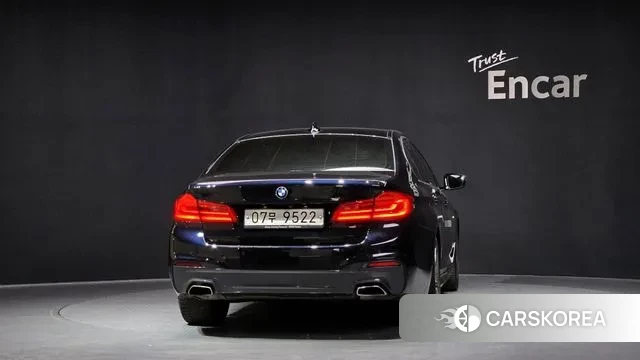 BMW 5 Series (G30) id 3773278 из Кореи 14