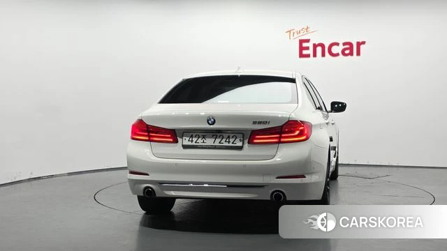 BMW 5 Series (G30) id 4568639 из Кореи 14