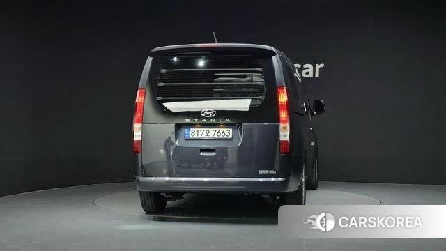 Hyundai Staria id 4355382 из Кореи 14