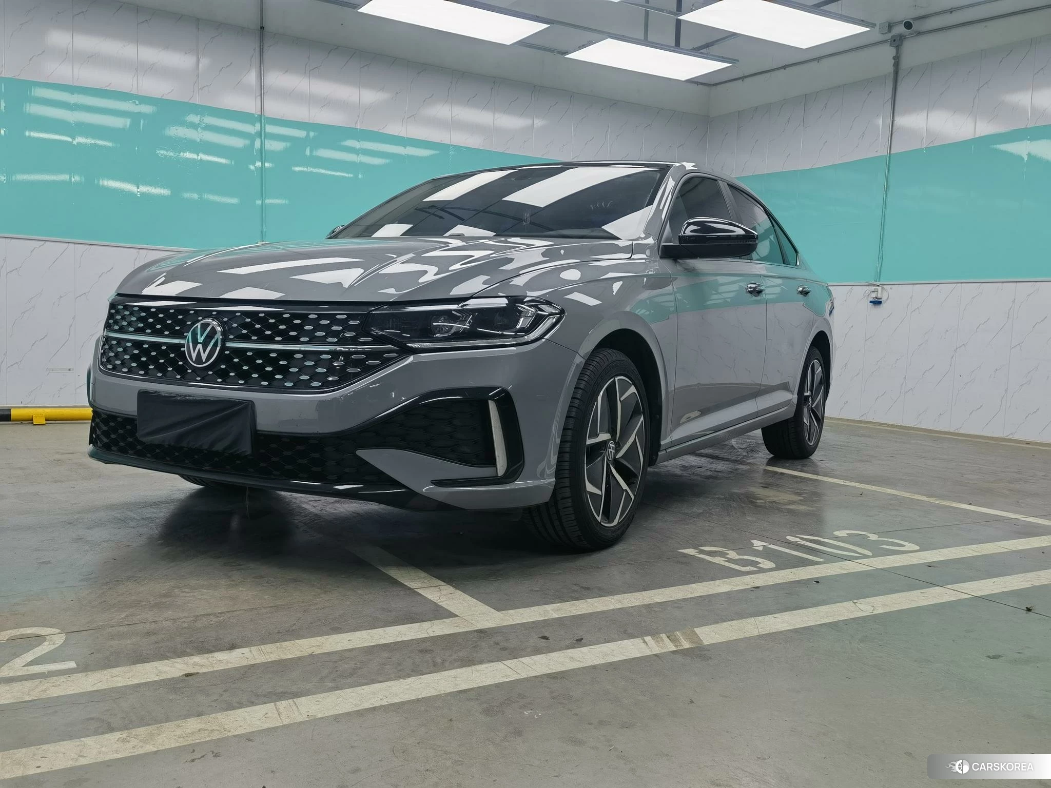 Volkswagen Lavida 2022 Темно-серый из Китая, фото 4