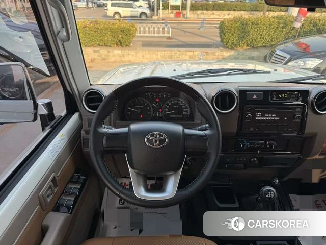 Toyota Land Cruiser 70 Series id 4257494 из Китая 13