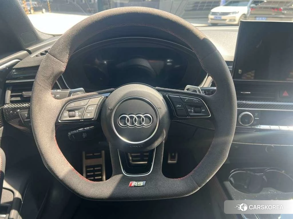 Audi RS 4 id 4452834 из Китая 10