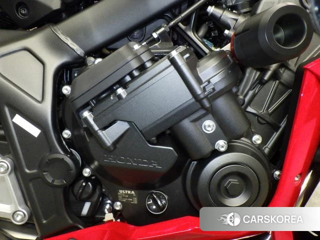 Engine photo