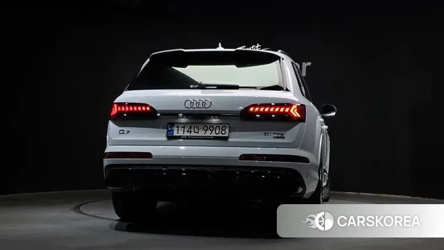 Audi Q7 (4M) id 3354325 из Кореи 14