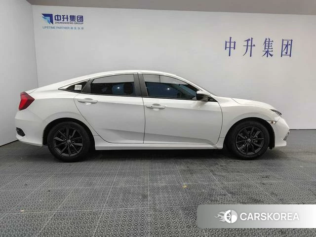 Honda Civic id 4271063 из Китая 14