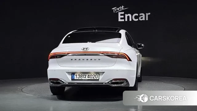 Hyundai The New Grandeur IG Hybrid id 3448341 из Кореи 14