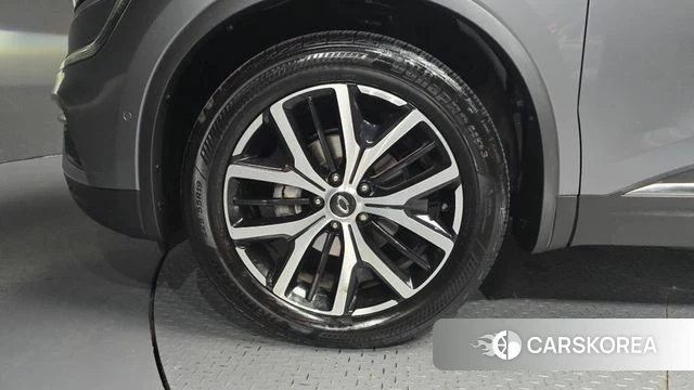 Renault Korea (Samsung) The New QM6 id 4780641 из Кореи 24