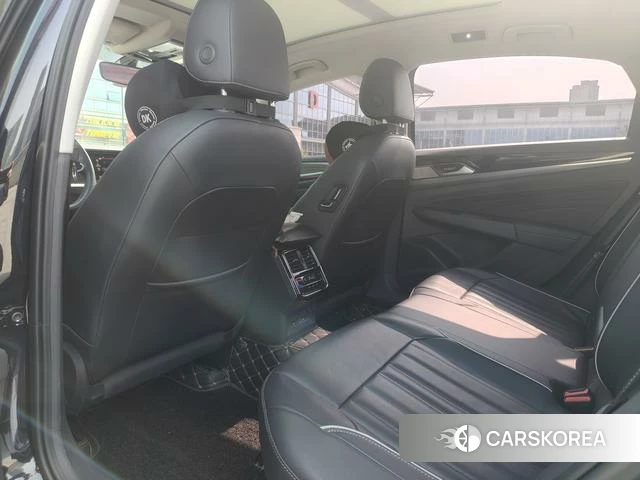 Volkswagen Passat 2022 Черный из Китая, фото 6