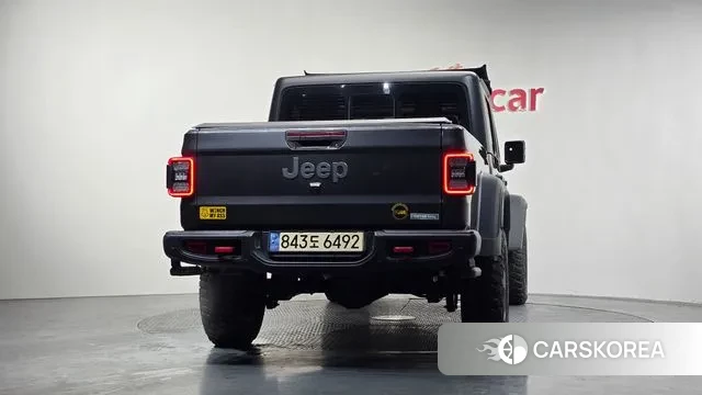 Jeep Gladiator (JT) id 3671902 из Кореи 14