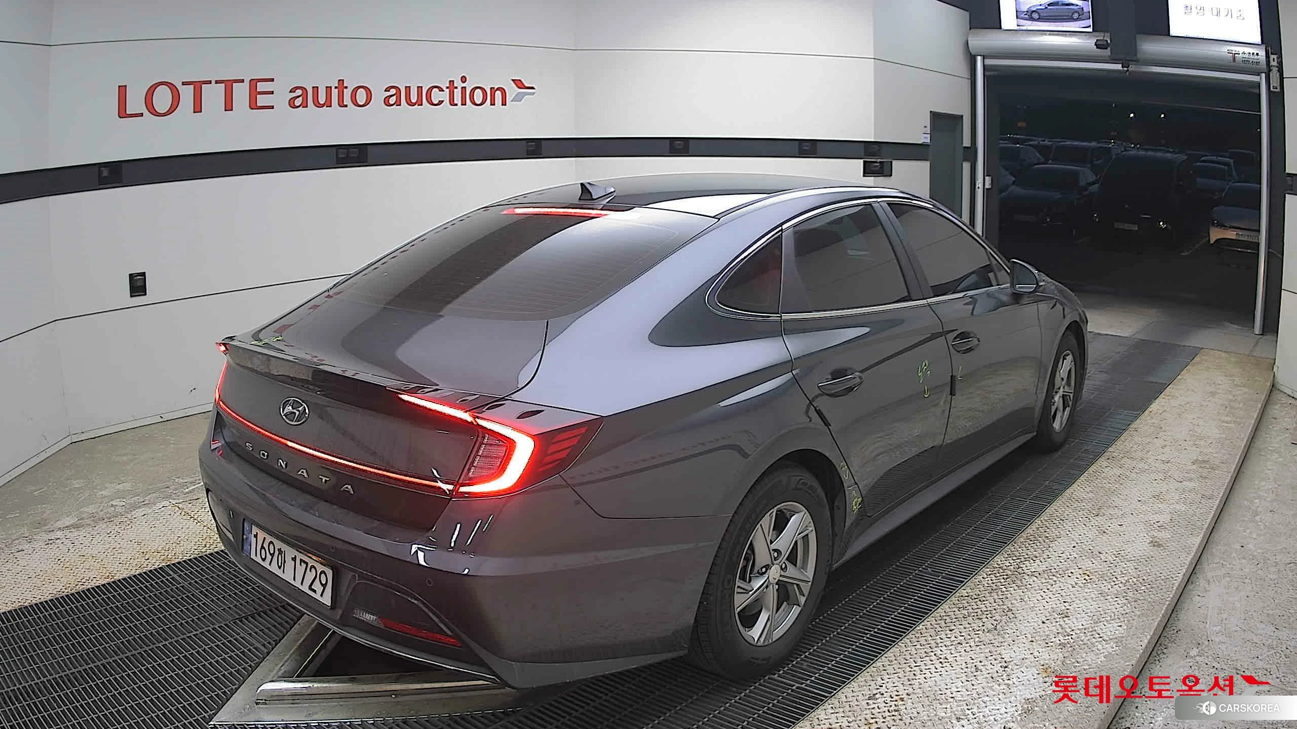 Hyundai Sonata id 4296799 из Кореи 32