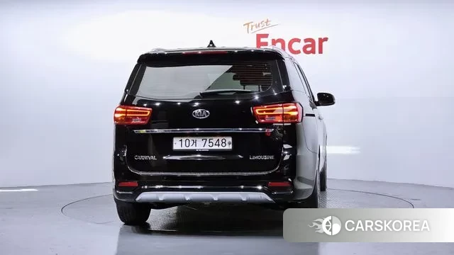 Kia The New Carnival id 3351186 из Кореи 14