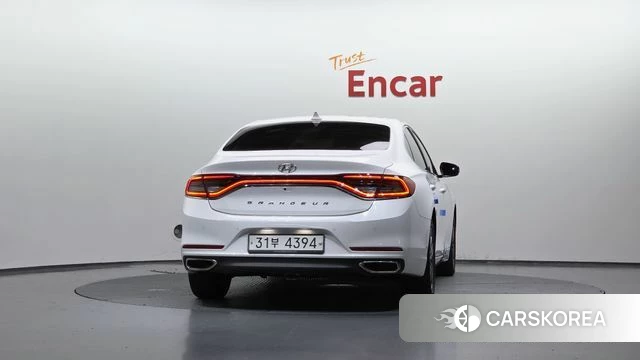 Hyundai Grandeur IG id 4448343 из Кореи 14