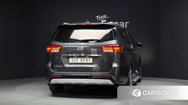 Kia All New Carnival id 4605385 из Кореи 14