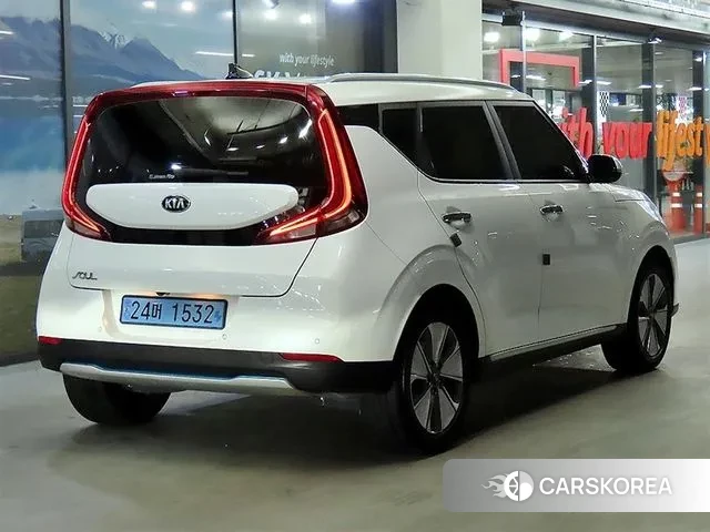 Kia Soul Booster EV id 3766382 из Кореи 14