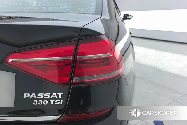Volkswagen Passat id 4212201 из Китая 11