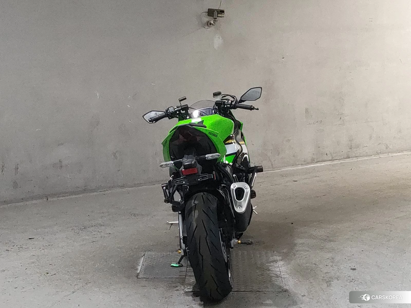 Kawasaki ZX-6R NINJA 2025 из Японии, фото 3