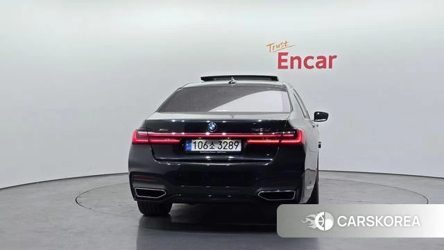 BMW 7 Series (G11) id 3800475 из Кореи 14