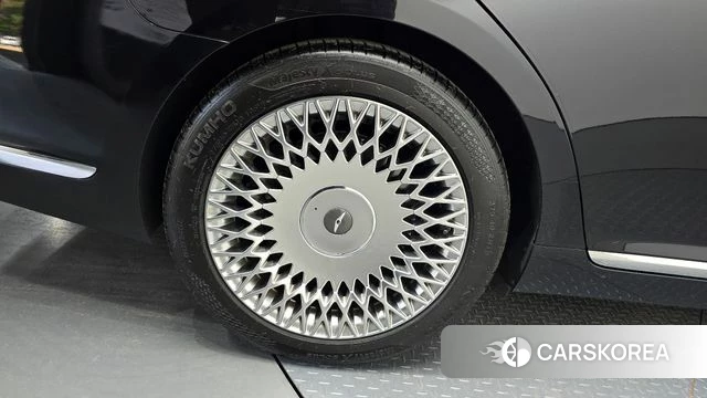 Genesis G90 id 4225217 из Кореи 29