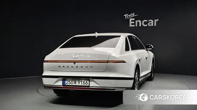 Hyundai Grandeur Hybrid (GN7) id 2930243 из Кореи 14