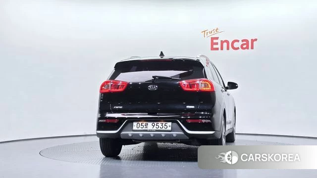Kia Niro id 4689536 из Кореи 14