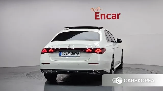 Mercedes-Benz E-Class W214 id 3487111 из Кореи 14