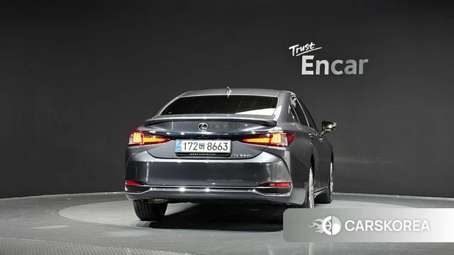 Lexus ES300h 7th generation id 4778457 из Кореи 29