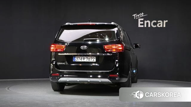 Kia The New Carnival id 4285614 из Кореи 14