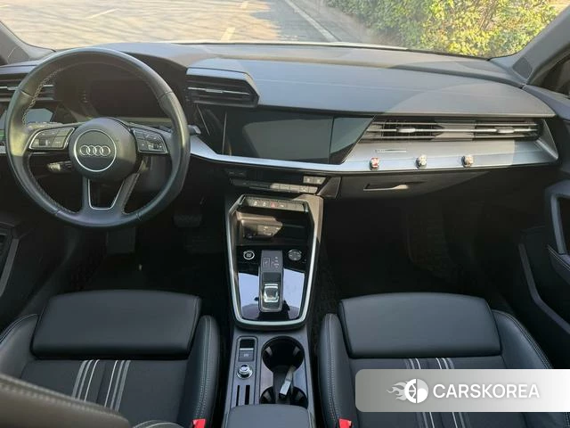 Audi A3 2024 Белый из Китая, фото 4