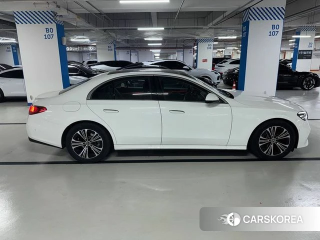 Mercedes-Benz E-Class W214 id 4486641 из Кореи 11
