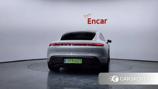 Porsche Taycan id 3734311 из Кореи 14