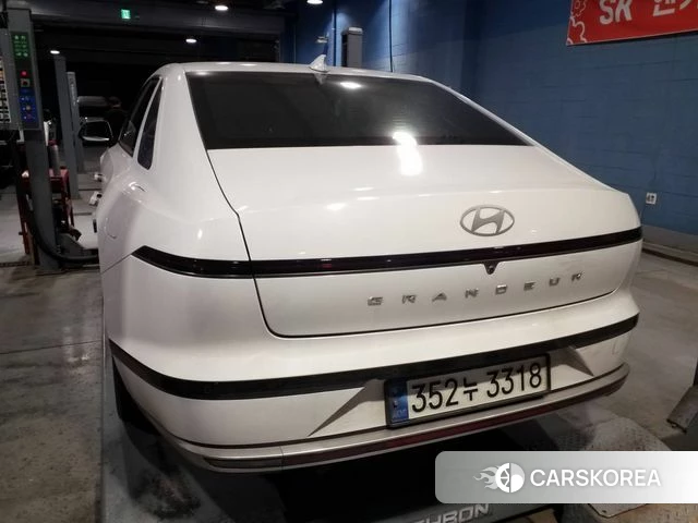 Hyundai Grandeur (GN7) 2023 Белый из Кореи, фото 4