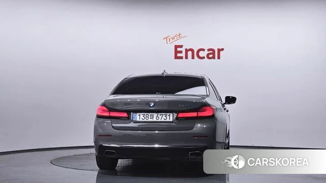 BMW 5 Series (G30) id 3800314 из Кореи 14