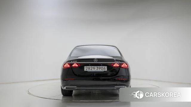 Mercedes-Benz E-Class W214 id 4468399 из Кореи 13
