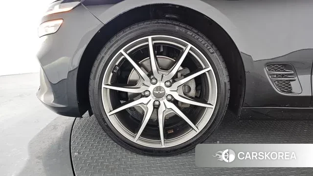 Genesis The New G70 id 3524081 из Кореи 14