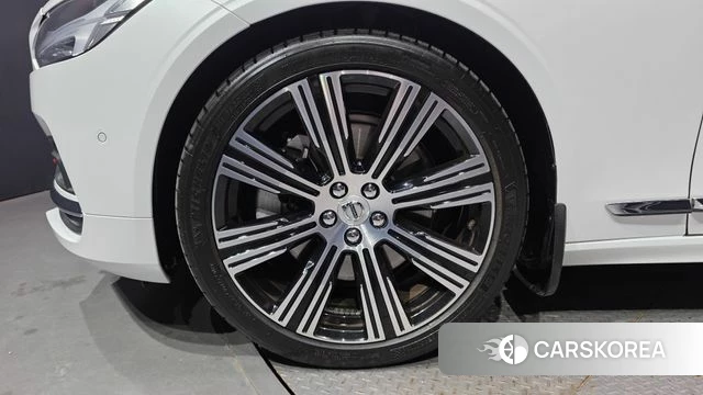 Volvo S90 id 4533839 из Кореи 32