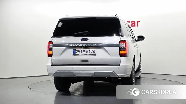 Ford Expeditation id 4541774 из Кореи 14